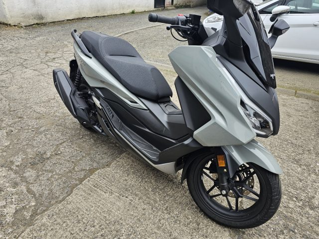 Honda 350 Forza