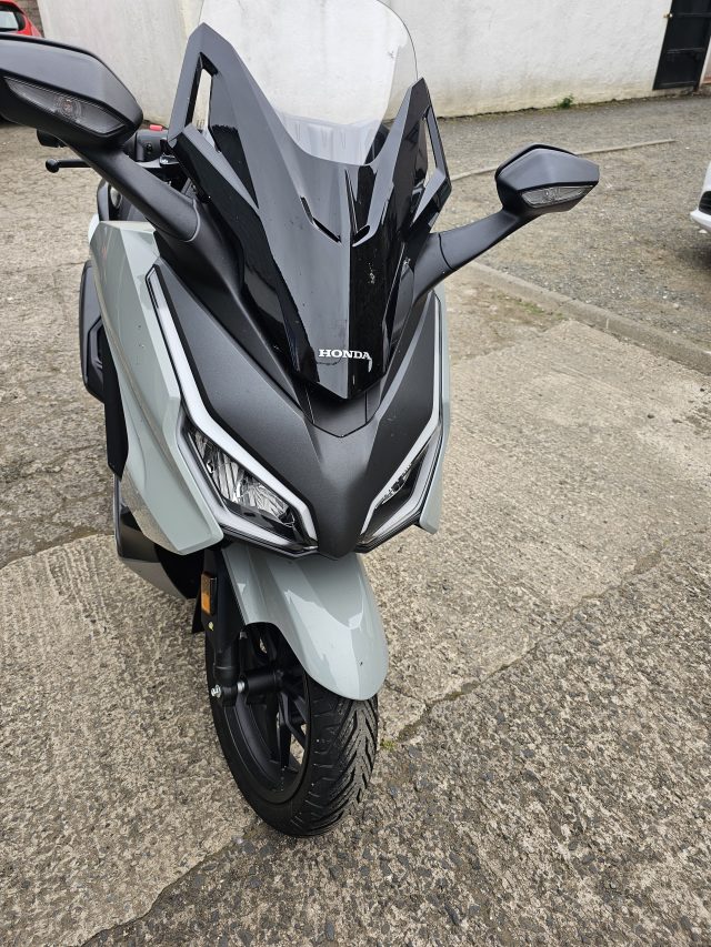 Honda 350 Forza