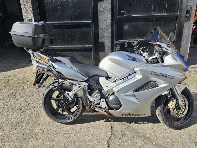 Honda VFR 800 V Tech