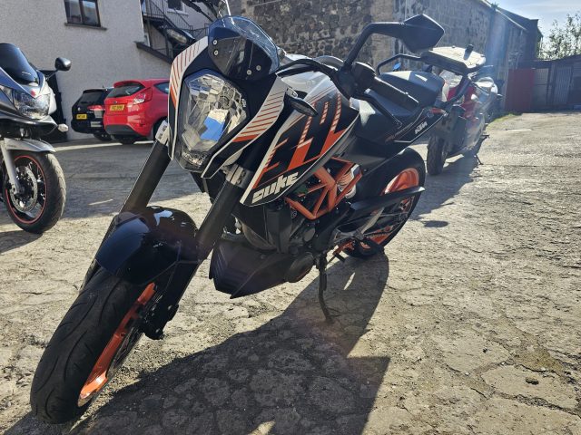 KTM 390 Duke
