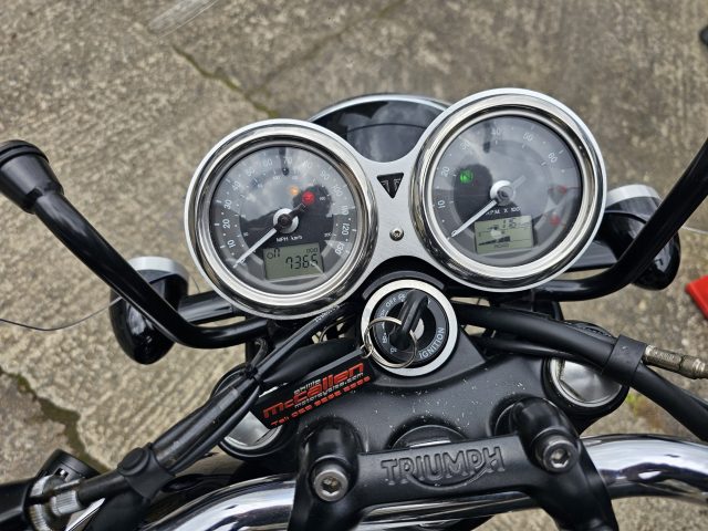 Truimph Bonneville
