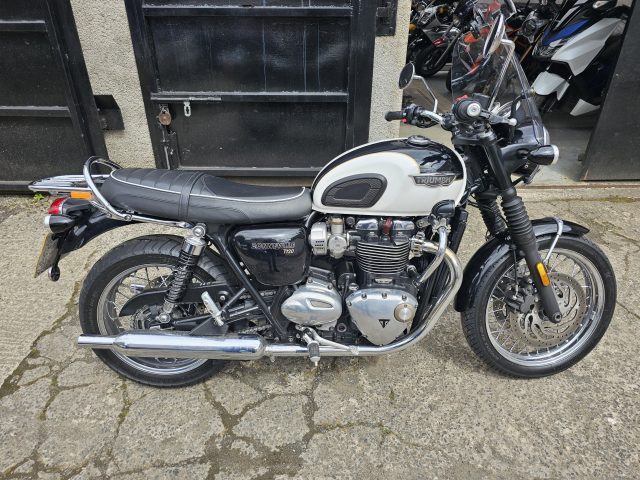 Truimph Bonneville