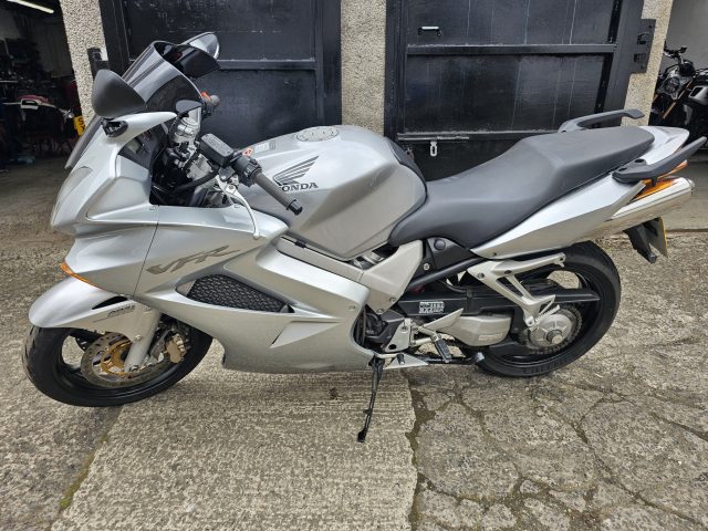 Honda VFR800 Vetech