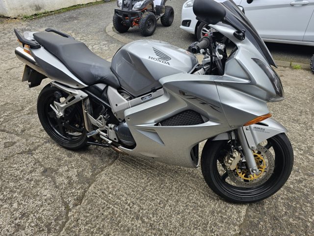 Honda VFR800 Vetech